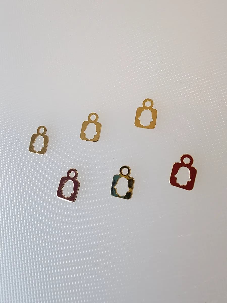 Pack de mini dijes de mano de fatima (0.6 cm/ 6 unidades))